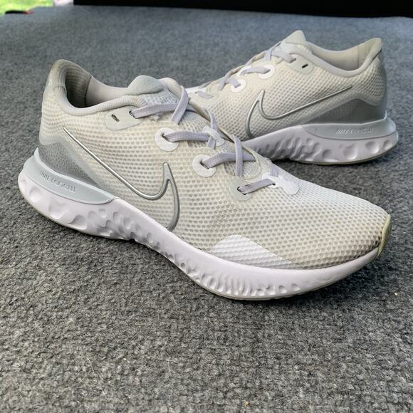 Nike Womens Renew Run CK6360-003 White Running Shoes Sneakers Size 10 US - Picture 1 of 13